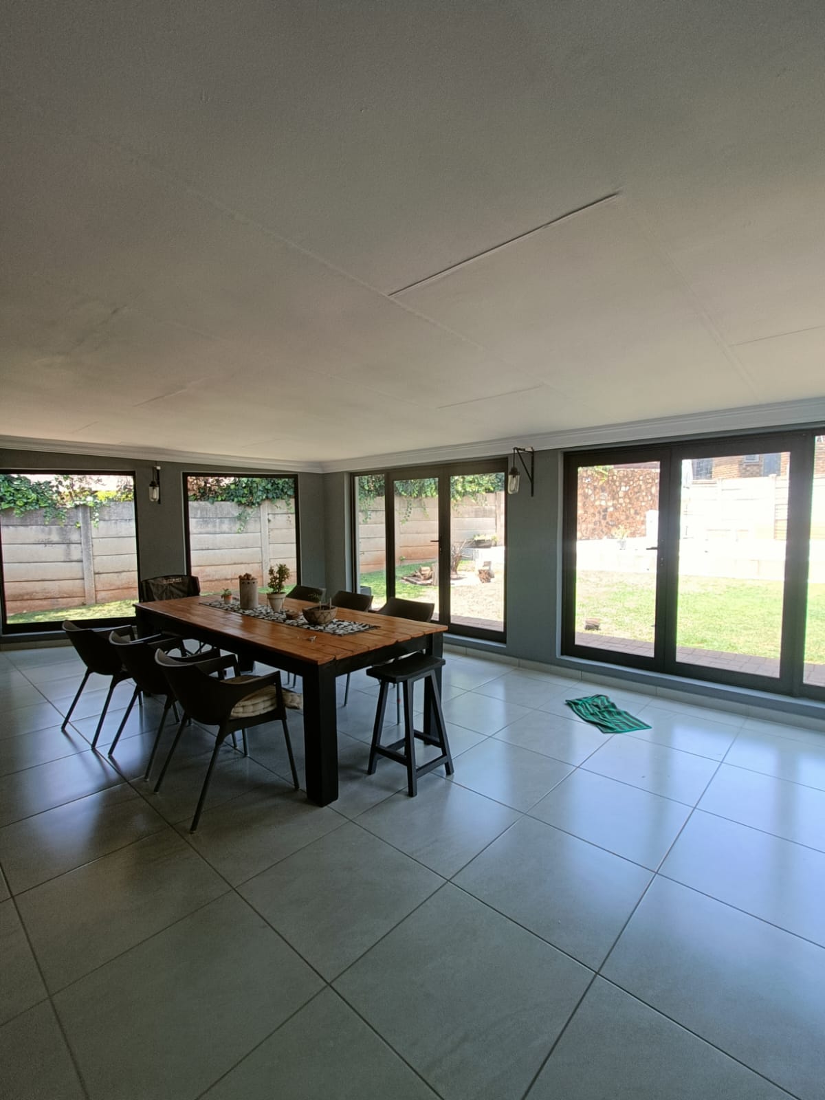 Braai area aluminium doors and shopfront windows in Pretoria