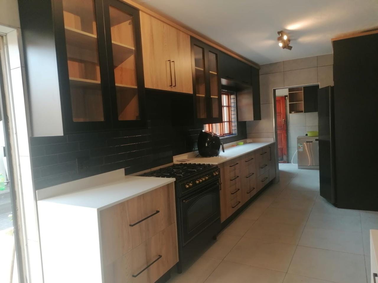 Modern kitchen installation Montana