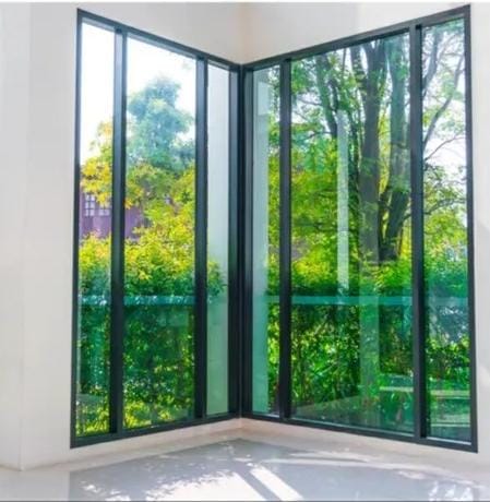 Custom aluminium shopfront windows installed in Pretoria